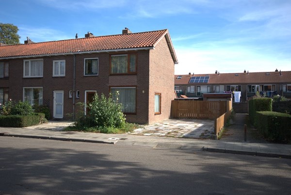 Marijkeplein 6, Rozenburg